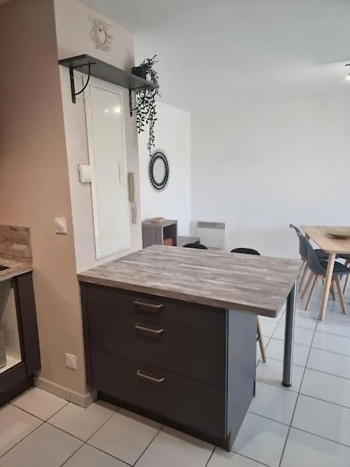 Apartment Un Appartement Calme Et Elegant Avignon