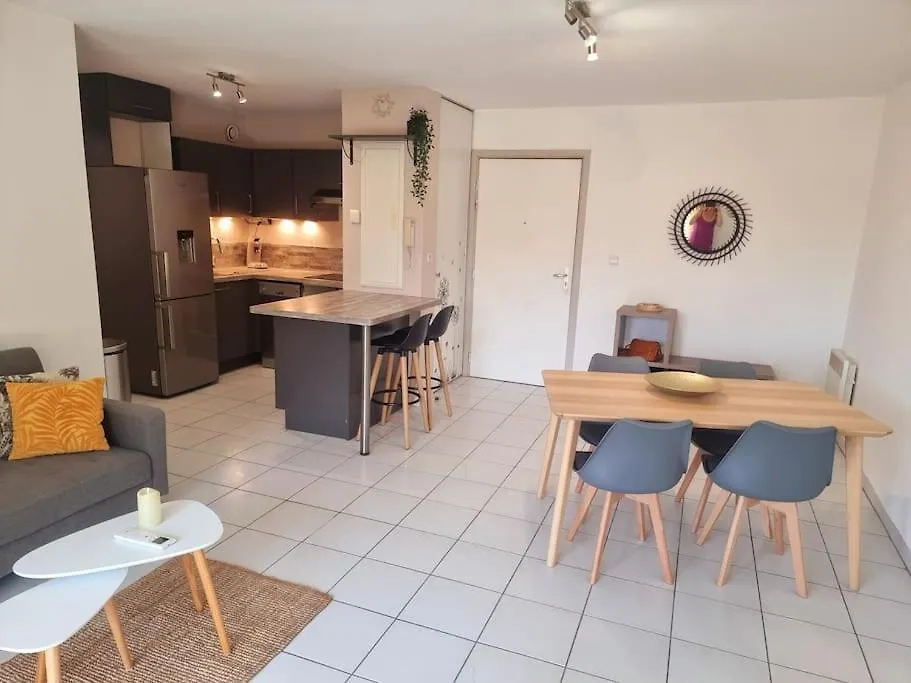 Apartment Un Appartement Calme Et Elegant Avignon